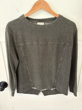 Wrap London Hemp Cotton Sweatshirt. Size 2.